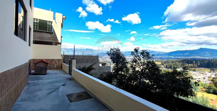 casa-puente-tres-interior